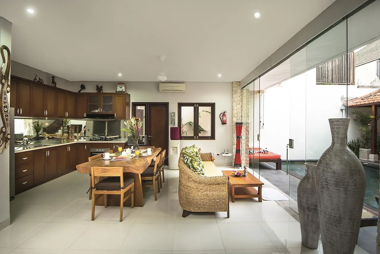 Villa Rendezvous Bali Seminyak  Seminyak (Bali)